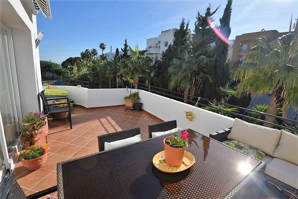 Apartamento Estepona Golf Buitenkant foto